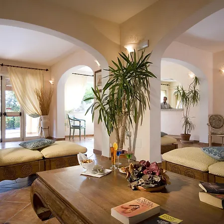 Hotel Colonna Du Golf