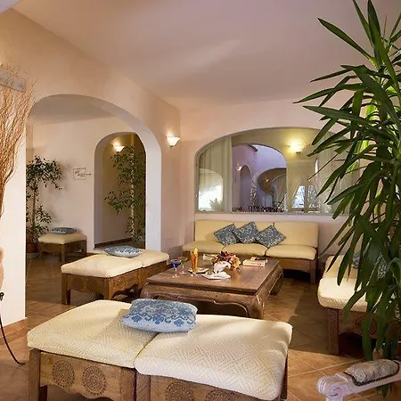 Colonna Du Golf 4* Portisco