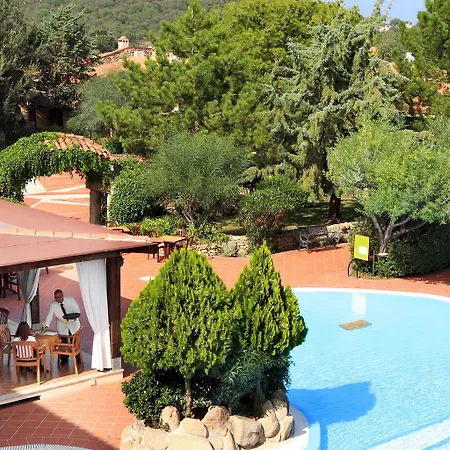 Colonna Du Golf Hotel Portisco
