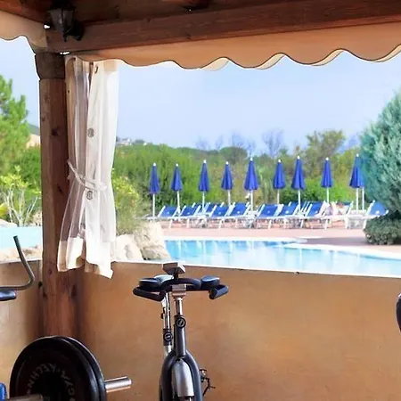 Colonna Du Golf 4* מרינה די פורטיסקו