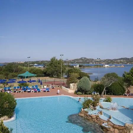 Colonna Du Golf Hotel Portisco